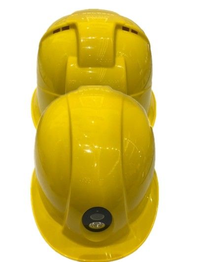 Hd Safety 4G Helmet Camera Yellow Color MTK8735 Chipset Replaceable 3300MAh Battery