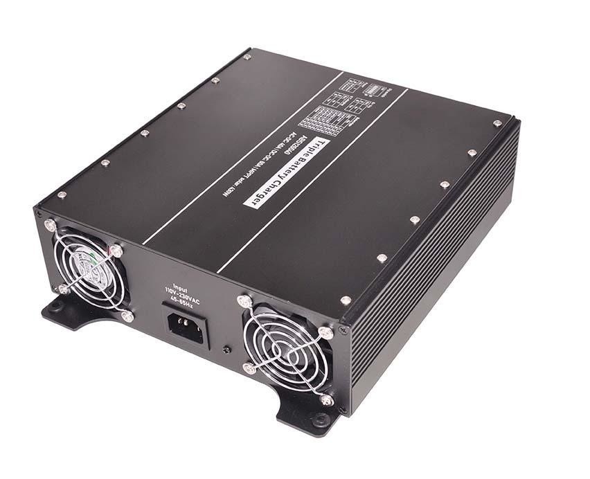 60A Max. Charge Current Solar MPPT Board Battery Charger with Monitor MT-2 Temperature Sensor and Bluetooth Module