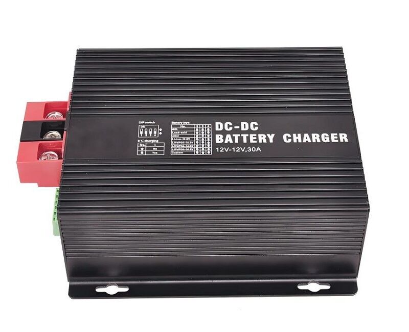 DC Battery Charger Providing Charging up to 12V 60A DC DC and 12V 30A MPPT Solar Charging with Maximum PV Input of 430W