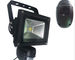 CMOS Floodlight Wifi Security Camera 2.0 Mega Pixels 8 Users Simultaneously Monitor